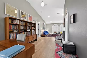 4667 Hamlets Grv Dr, Sarasota, FL 34235 - Photo 26