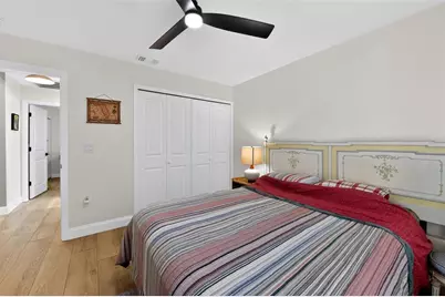 4667 Hamlets Grove Drive, Sarasota, FL 34235 - Photo 14