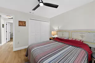 4667 Hamlets Grv Dr, Sarasota, FL 34235 - Photo 14