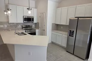 10556 Ebb Tide Ln, Orlando, FL 32821 - Photo 4