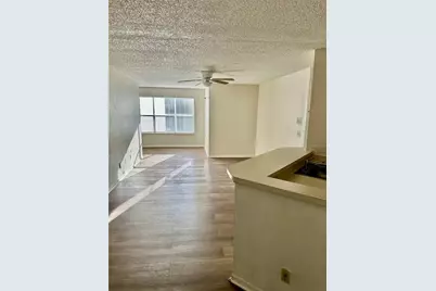 4630 Commander Drive #1024, Orlando, FL 32822 - Photo 2