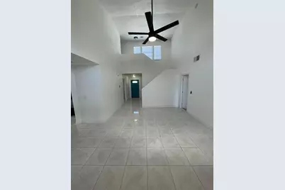 198 N Lake Court, Kissimmee, FL 34743 - Photo 10