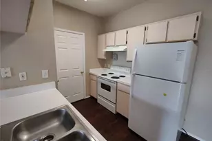 13215 Sanctuary Cove Dr, Temple Terrace, FL 33637 - Photo 4