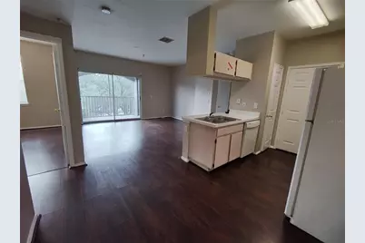 13215 Sanctuary Cove Drive #301, Temple Terrace, FL 33637 - Photo 6