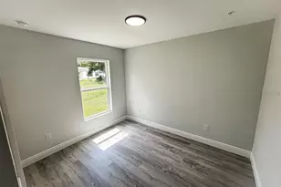 1725 Crystal Grove Dr, Lakeland, FL 33801 - Photo 8