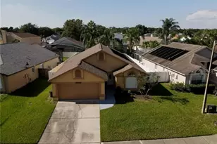4855 Kingston Cir, Kissimmee, FL 34746 - Photo 2