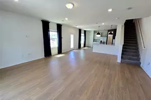 [Address not provided], Davenport, FL 33896 - Photo 2