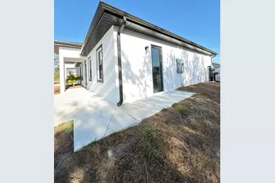 4646 Leonard Boulevard S #B, Lehigh Acres, FL 33973 - Photo 8