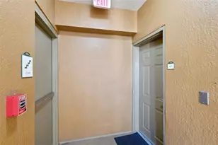 12527 Floridays Resort Dr, Orlando, FL 32821 - Photo 6