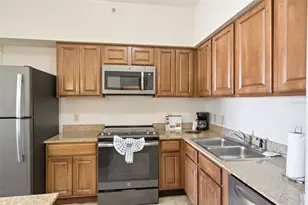 12527 Floridays Resort Dr, Orlando, FL 32821 - Photo 14