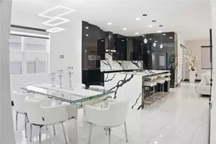 2043 Rainier Dr, Kissimmee, FL 34746 - Photo 6