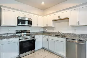 373 Grand Pne Ln, Saint Cloud, FL 34771 - Photo 12