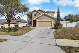 2996 Santa Maria Ave, Clermont, FL 34715 - Photo 2