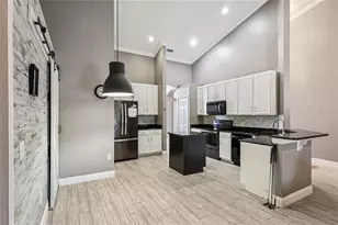 206 Boxwood Dr, Davenport, FL 33837 - Photo 12