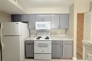 2214 Grand Cayman Ct, Kissimmee, FL 34741 - Photo 4