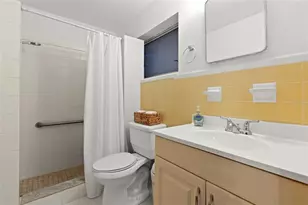 1014 S 7th St, Fort Pierce, FL 34950 - Photo 12