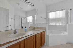 536 Kilimanjaro Dr, Kissimmee, FL 34758 - Photo 10