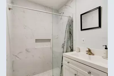 425 N Oleander Avenue, Daytona Beach, FL 32118 - Photo 10