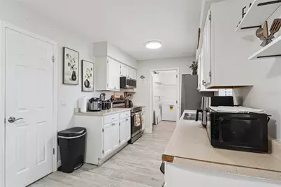 206 Montana Avenue, Saint Cloud, FL 34769 - Photo 10