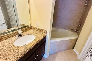 131 Melissa Pl, Davenport, FL 33837 - Photo 12