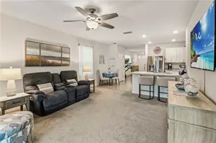 2763 Swooping Sparrow Dr, Saint Cloud, FL 34773 - Photo 10