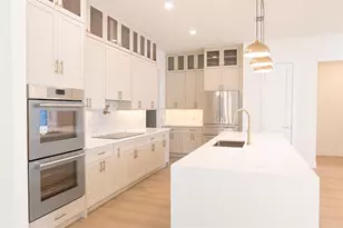 9548 Crown Prince Ln, Windermere, FL 34786 - Photo 2