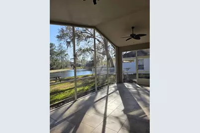 35138 Meadow Reach Drive, Zephyrhills, FL 33541 - Photo 8