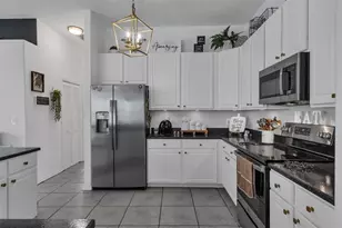 1079 Via Bianca Dr, Davenport, FL 33896 - Photo 14