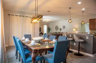 210 Las Fuentes Dr, Kissimmee, FL 34746 - Photo 14