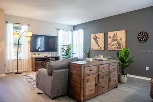 210 Las Fuentes Dr, Kissimmee, FL 34746 - Photo 12