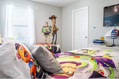 210 Las Fuentes Drive, Kissimmee, FL 34746 - Photo 26