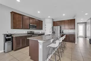 2172 Bur Oak Blvd, Saint Cloud, FL 34771 - Photo 4