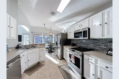 217 Sevilla Avenue, Davenport, FL 33897 - Photo 6