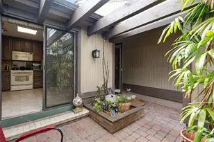 690 Lake Villas Dr, Altamonte Springs, FL 32701 - Photo 28