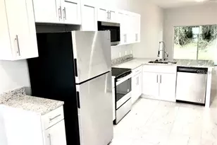 717 Camel Ct, Kissimmee, FL 34759 - Photo 4