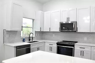 602 Cheetah Ln, Kissimmee, FL 34759 - Photo 2