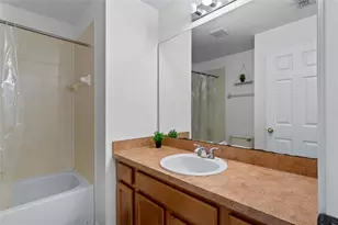 2075 Cypress Bay Blvd, Kissimmee, FL 34743 - Photo 16