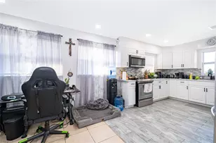 10 E Celeste St, Apopka, FL 32703 - Photo 14