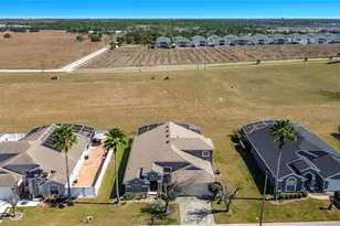 314 Lockbreeze Dr, Davenport, FL 33897 - Photo 4