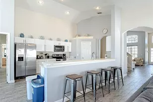 314 Lockbreeze Dr, Davenport, FL 33897 - Photo 10