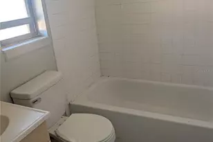 356 Montgomery Ct, Kissimmee, FL 34758 - Photo 6