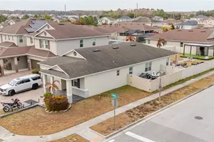 3401 Canvas St, Kissimmee, FL 34741 - Photo 4