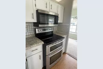 2839 Manatee Rd, Tavares, FL 32778 - Photo 6
