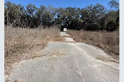 Ne Seventeenth Avenue, Trenton, FL 32693 - Photo 2