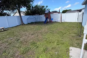 320 Clearwater Ln, Kissimmee, FL 34759 - Photo 18