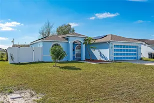 320 Clearwater Ln, Kissimmee, FL 34759 - Photo 2