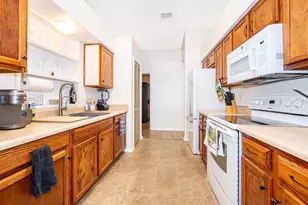 25741 Belle Helene, Leesburg, FL 34748 - Photo 12