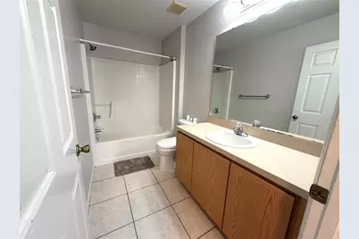 106 Eagle Point Boulevard, Auburndale, FL 33823 - Photo 6