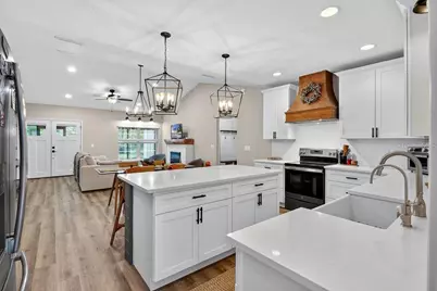 9054 Lincoln Road, Saint Cloud, FL 34773 - Photo 10