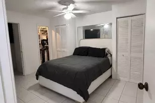 8760 NW 21st St, Sunrise, FL 33322 - Photo 12